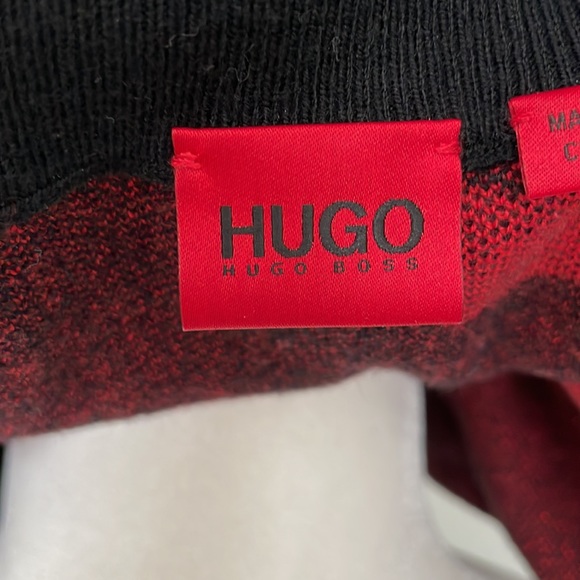 Hugo Boss sweater - Picture 8 of 11